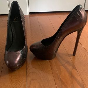 B Brian Atwood platform heels